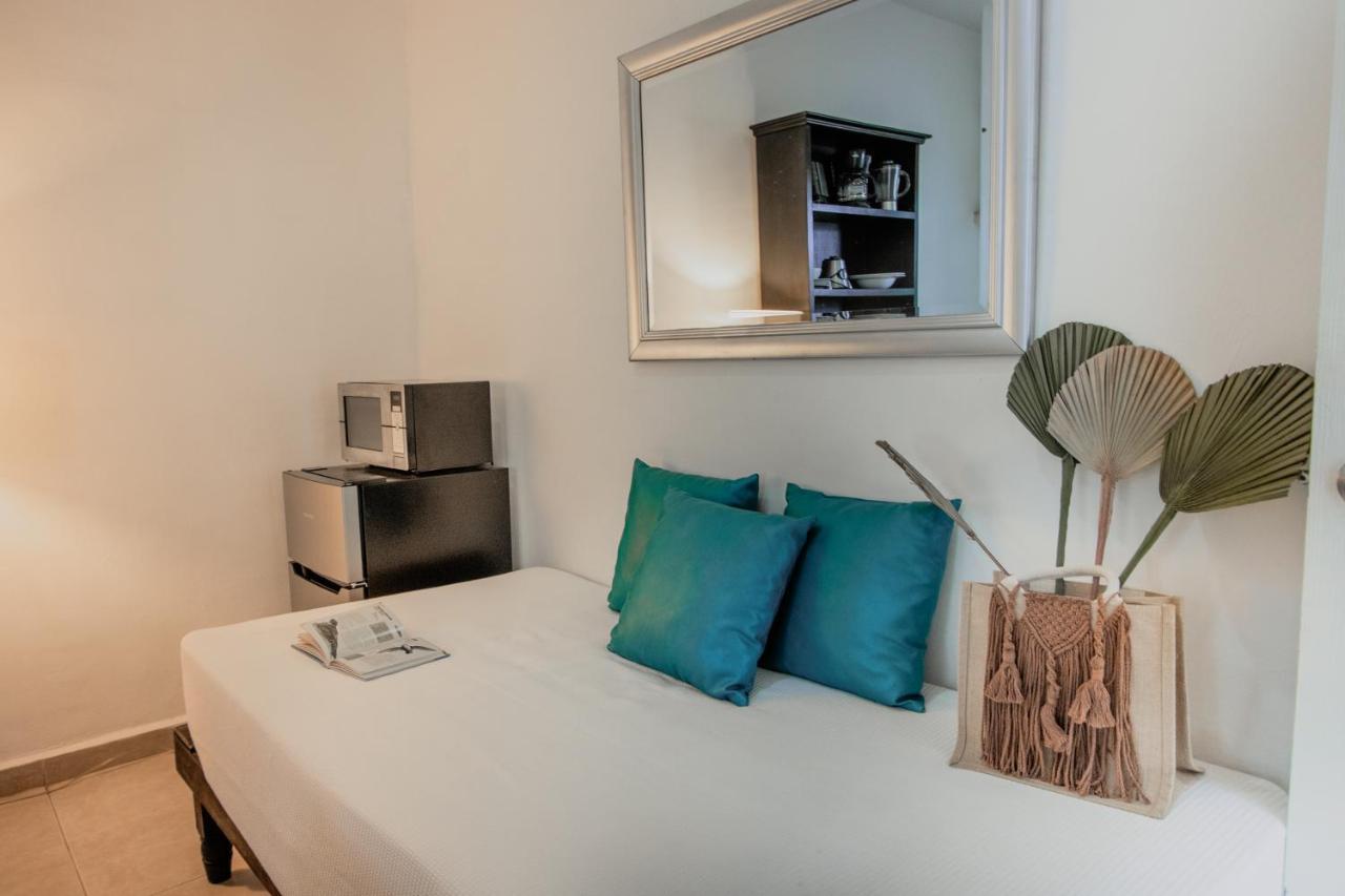 Nasim Condo Hotel Con Acceso Beach Club Gratis, Metros 5Th Avenida Playa del Carmen Exterior photo